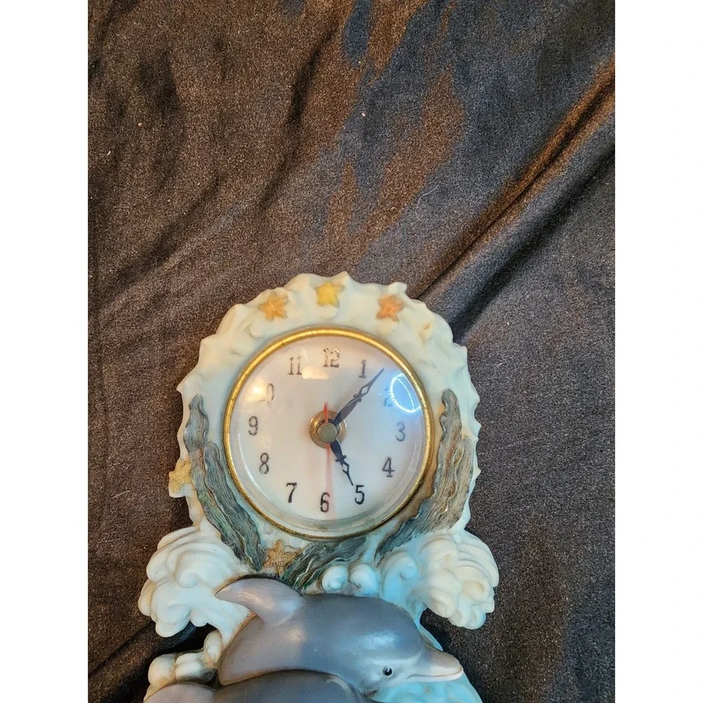 Vintage Dolphin Nautical Resin Desk Clock Ocean Waves Beach Coastal Decor Blue